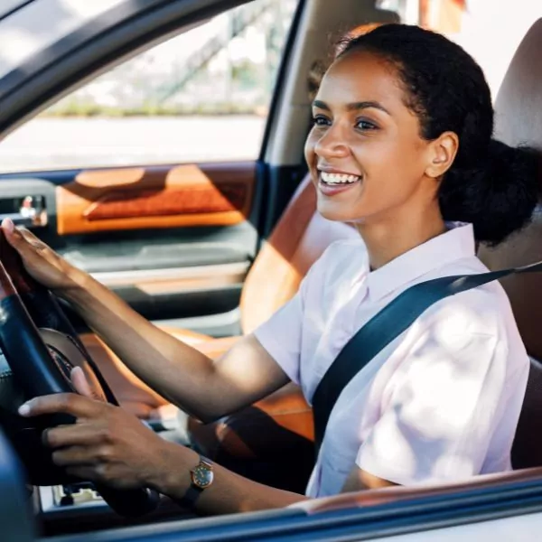 Espere una cotización de taxi al aeropuerto asequible para traslados corporativos